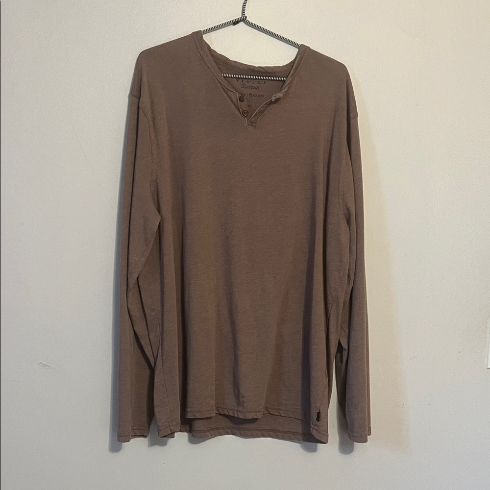 Lucky Brand Men's Henley. Long sleeve Tee